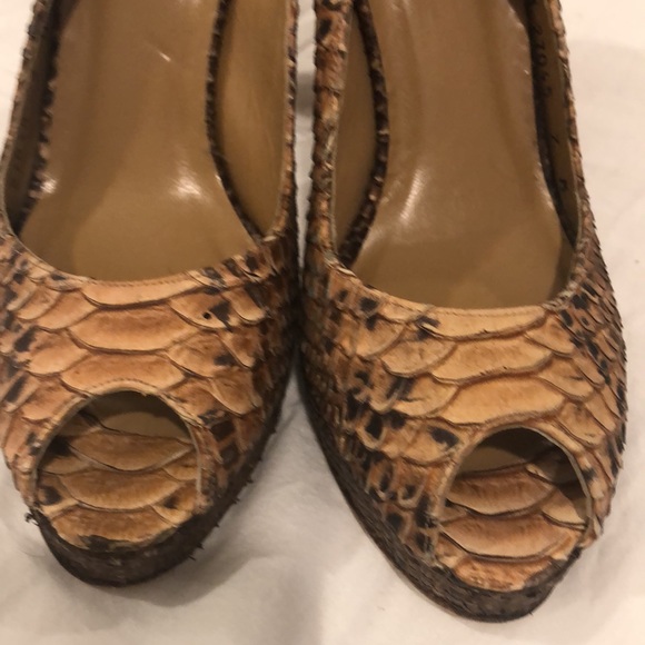 AMAZING SNAKE SKIN STUART WEITZMAN - Picture 2 of 5